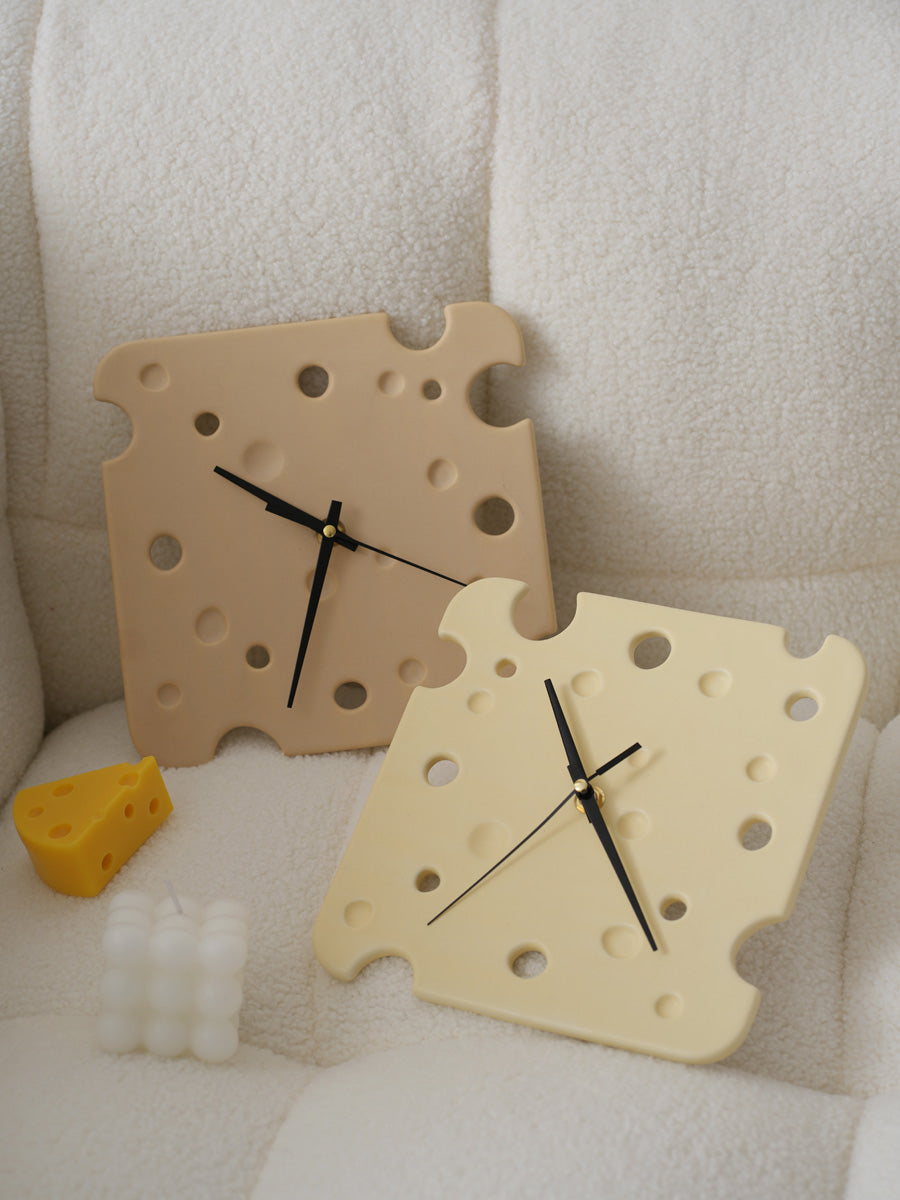 Horloge Murale en Forme de Fromage