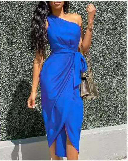 Dresses with slanting shoulders and irregular straps-1