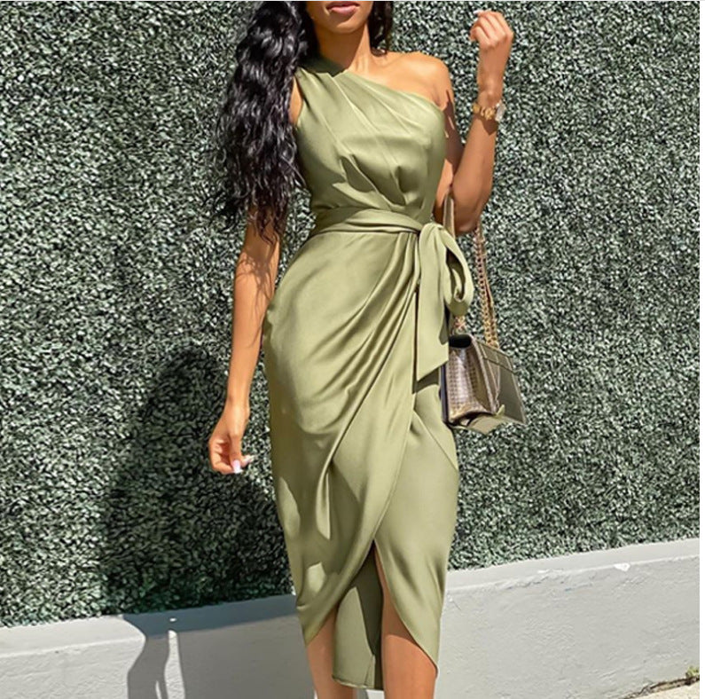Dresses with slanting shoulders and irregular straps-2