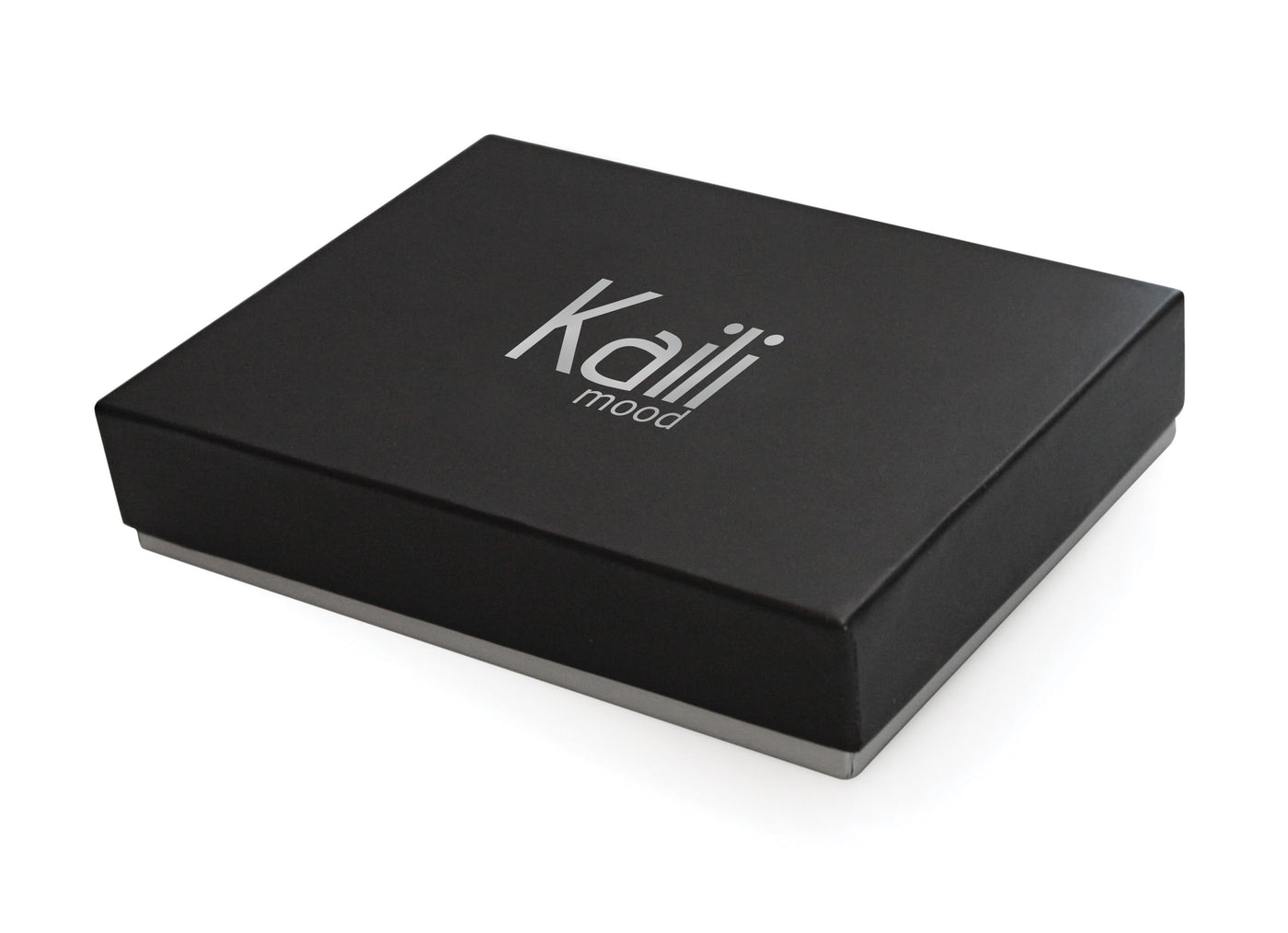 K10218VB | Portachiavi/Portamonete in Vera Pelle Col.Rosso. Chiusura lampo Accessori Nickel lucido. Dimensioni: cm 12 x 7 x 0,5. Confezione: Gift Box rigido fondo/coperchio-3