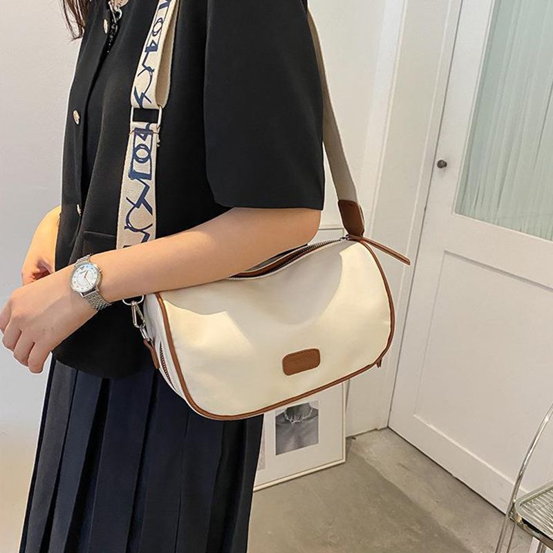 Women One Shoulder Messenger Bag Fashionable Simple Pure Color Bag Ladies Casual Bags Brown