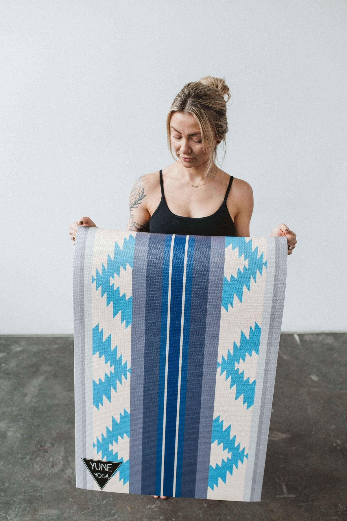 Tapis de yoga Bear Creek Juniper – Tapis antidérapant écologique de 6 mm pour le confort, l'adhérence et la stabilité