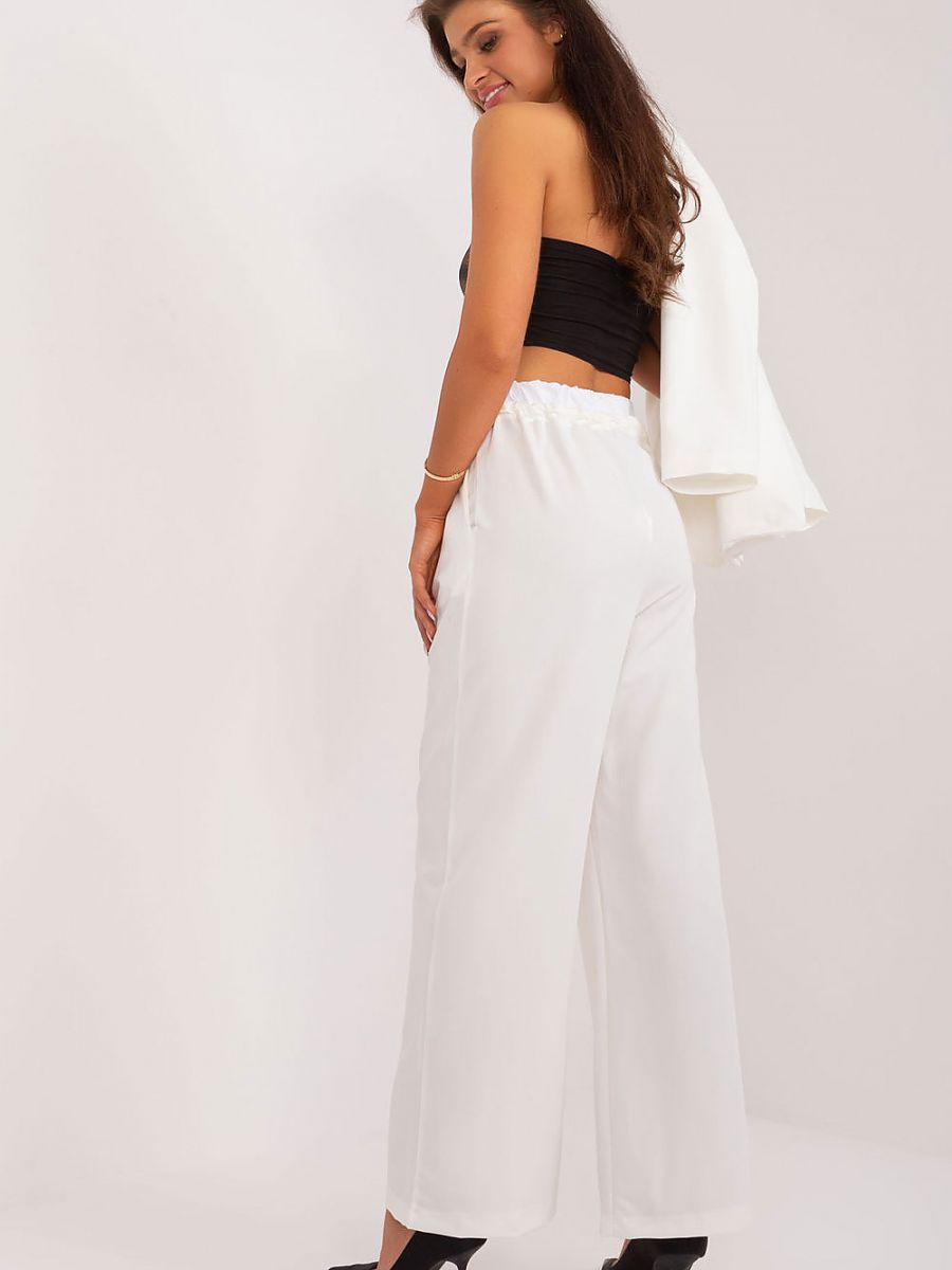 Women trousers model 196171 Italy Moda