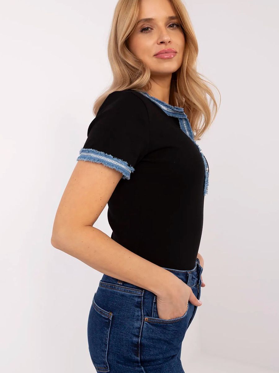 Blouse model 210128 NM