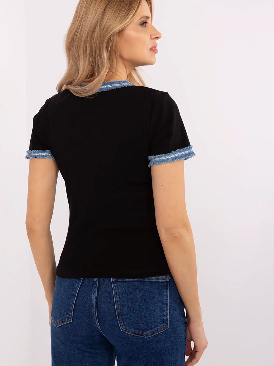 Blouse model 210128 NM
