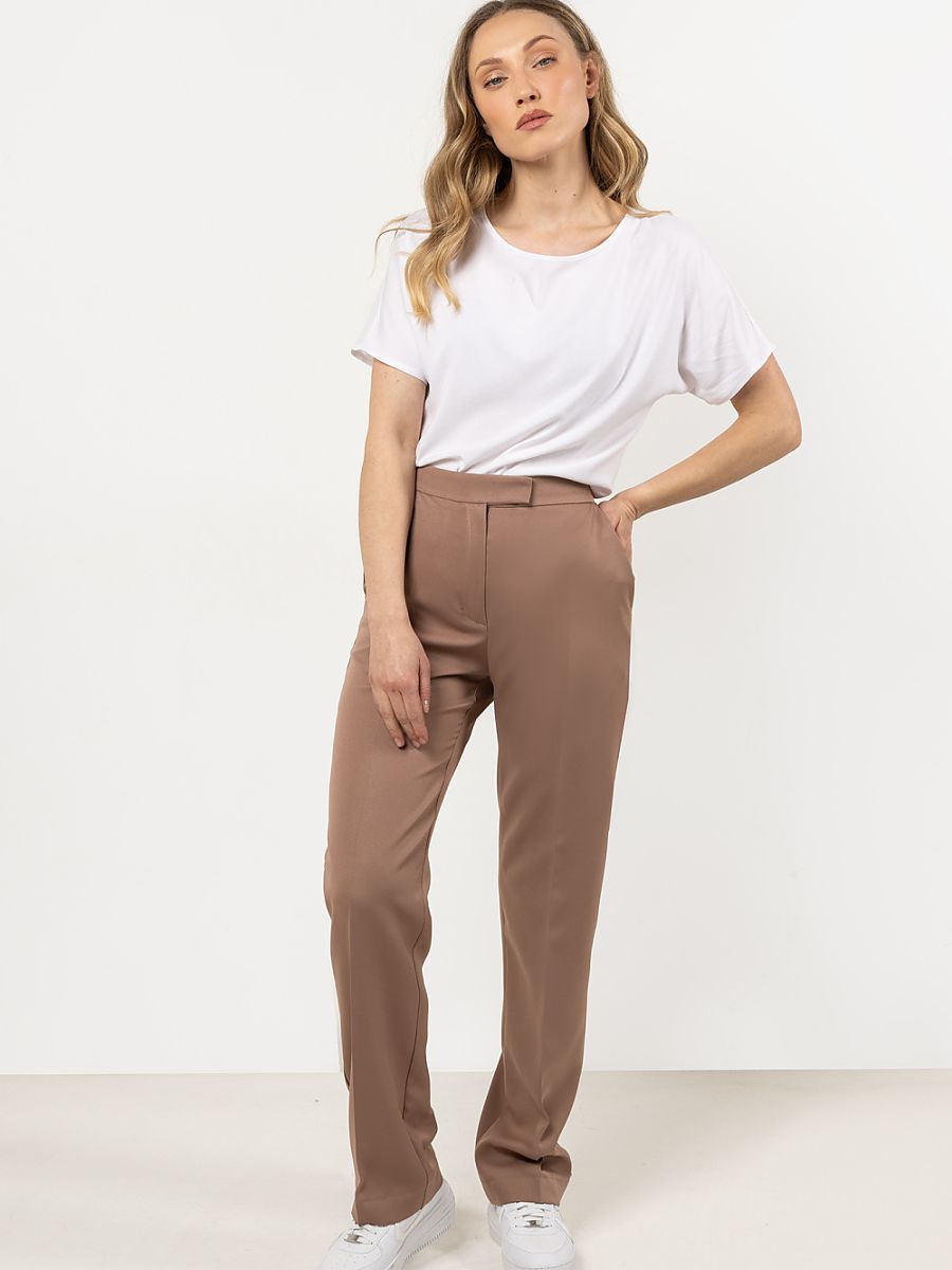 Women trousers model 212221 awama