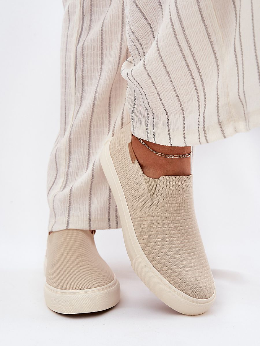 Sneakers model 212722 Step in style