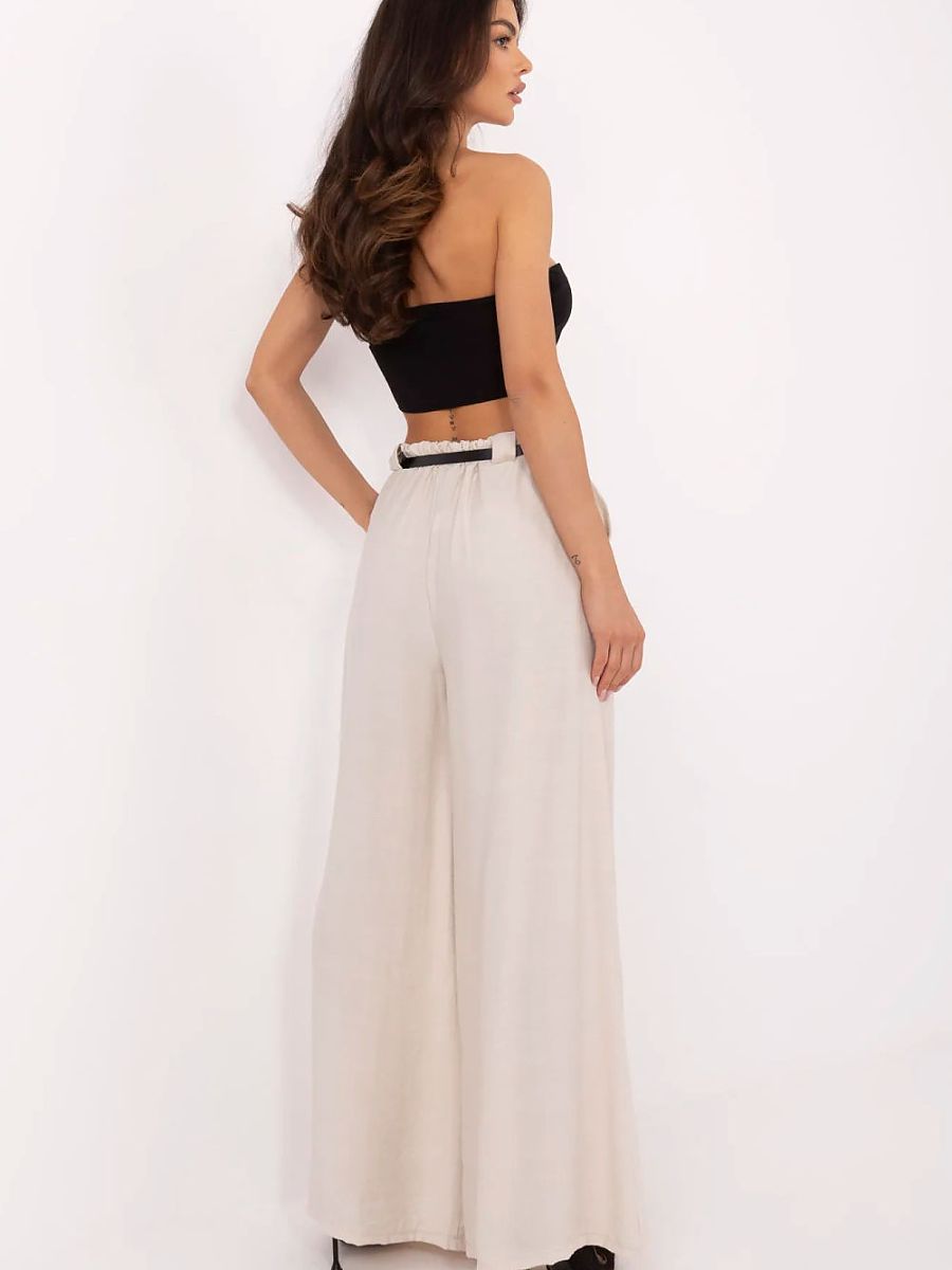 Women trousers model 213060 Italy Moda