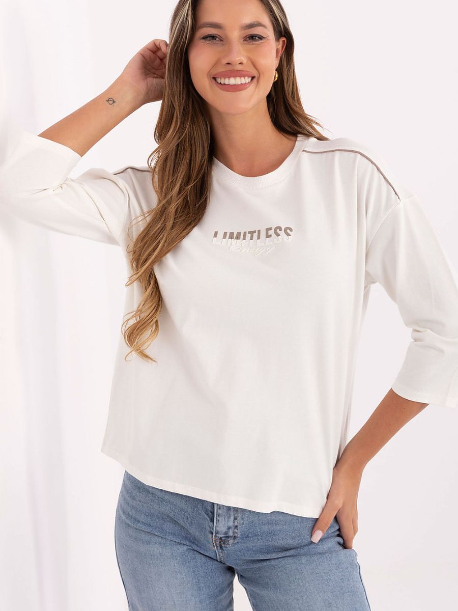 Blouse model 218838 Relevance
