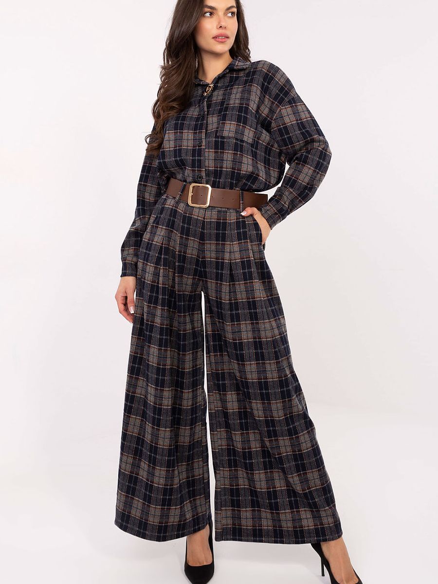 Women trousers model 220033 Italy Moda