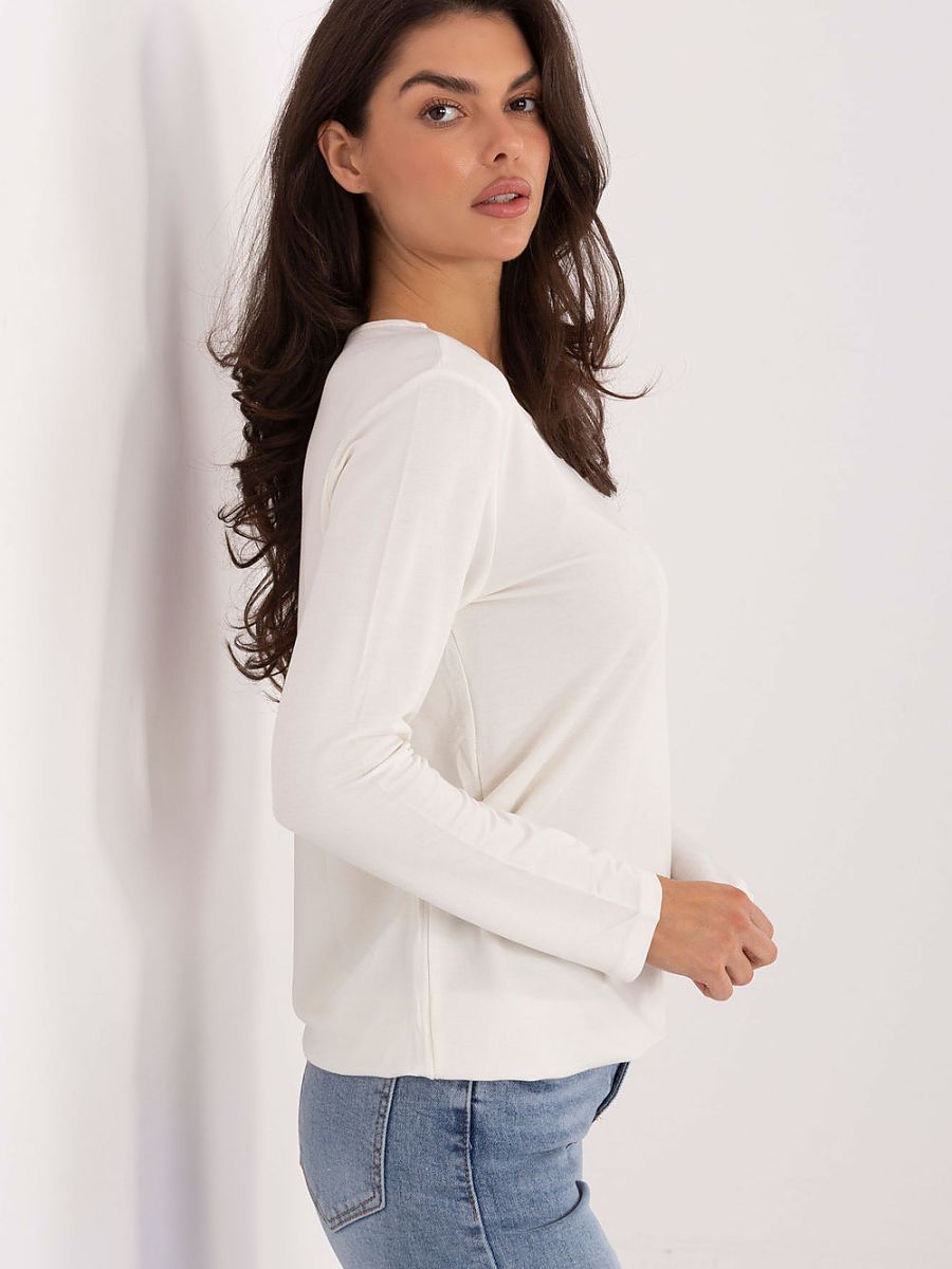 Blouse model 222430 Relevance