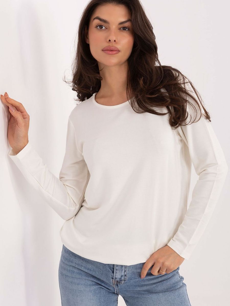 Blouse model 222430 Relevance