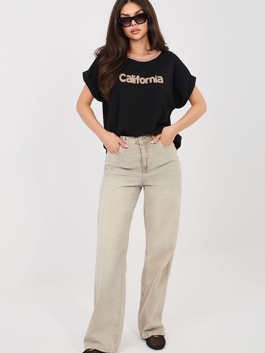 Blouse model 225466 Relevance