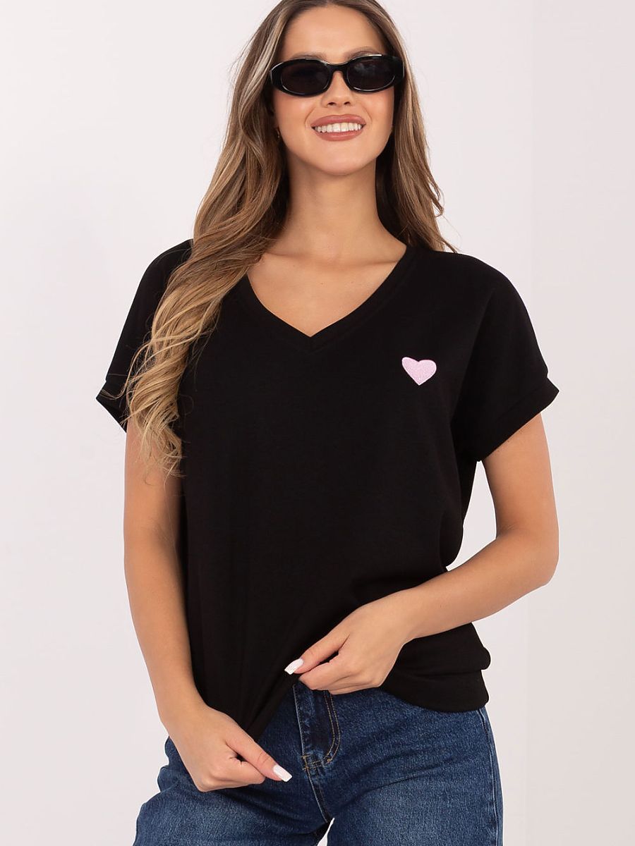 Blouse model 226147 Relevance