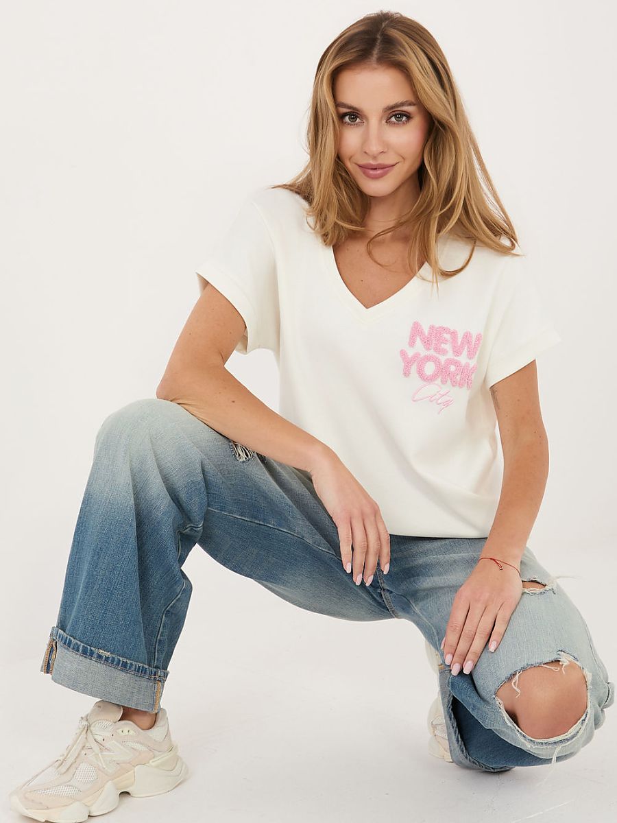Blouse model 227313 Relevance