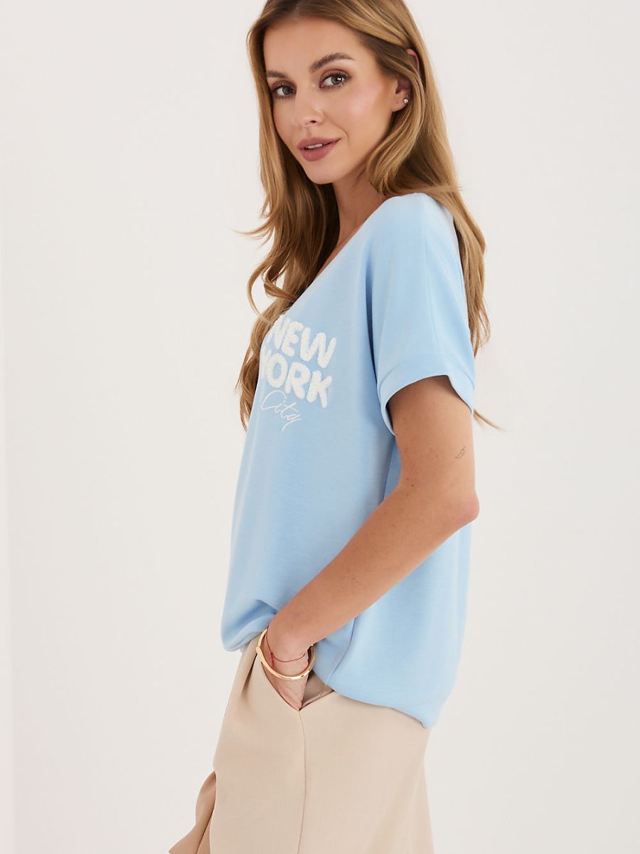 Blouse model 227315 Relevance