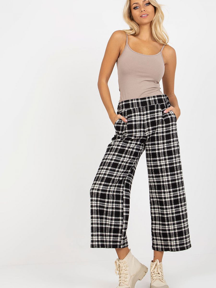 Women trousers model 174997 Lakerta