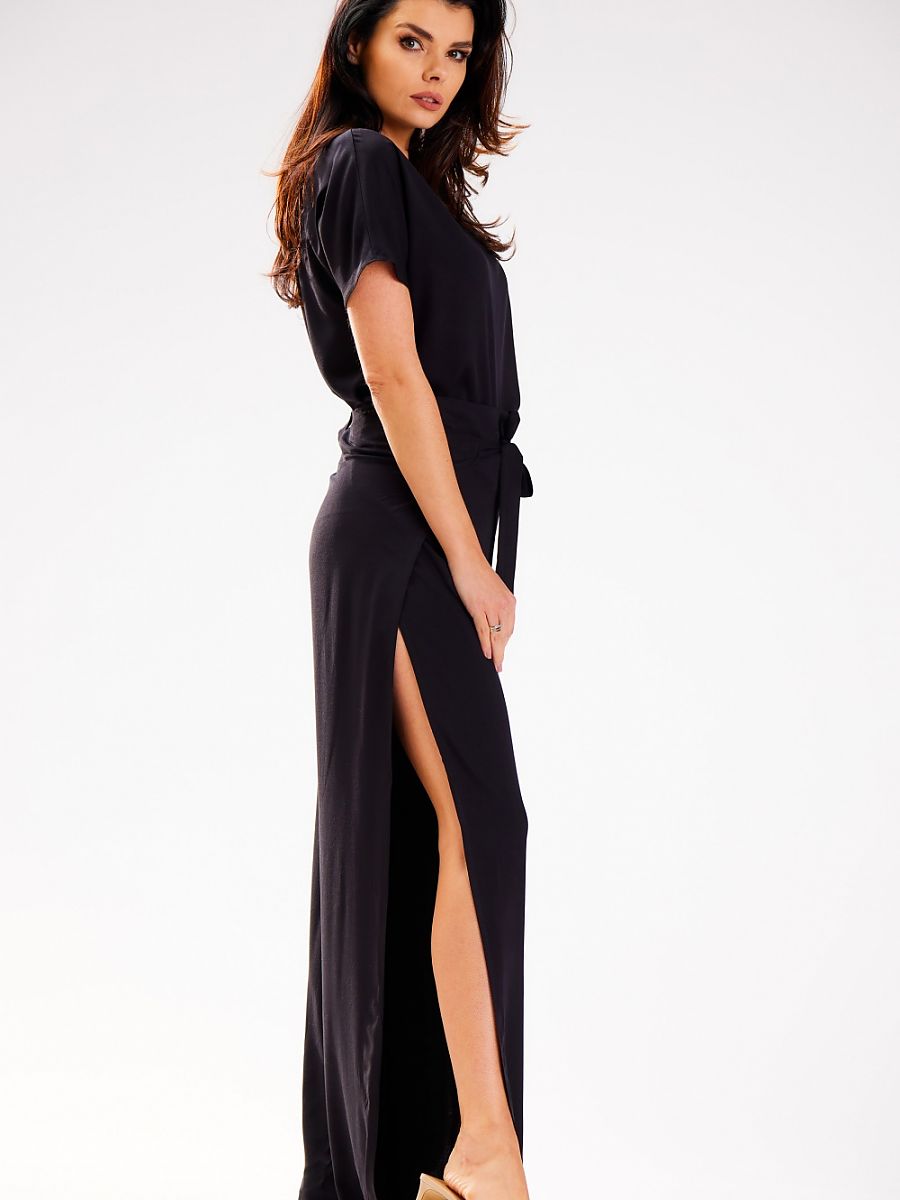 Women trousers model 181096 awama