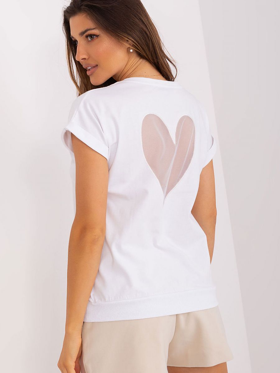 Blouse model 182568 Relevance