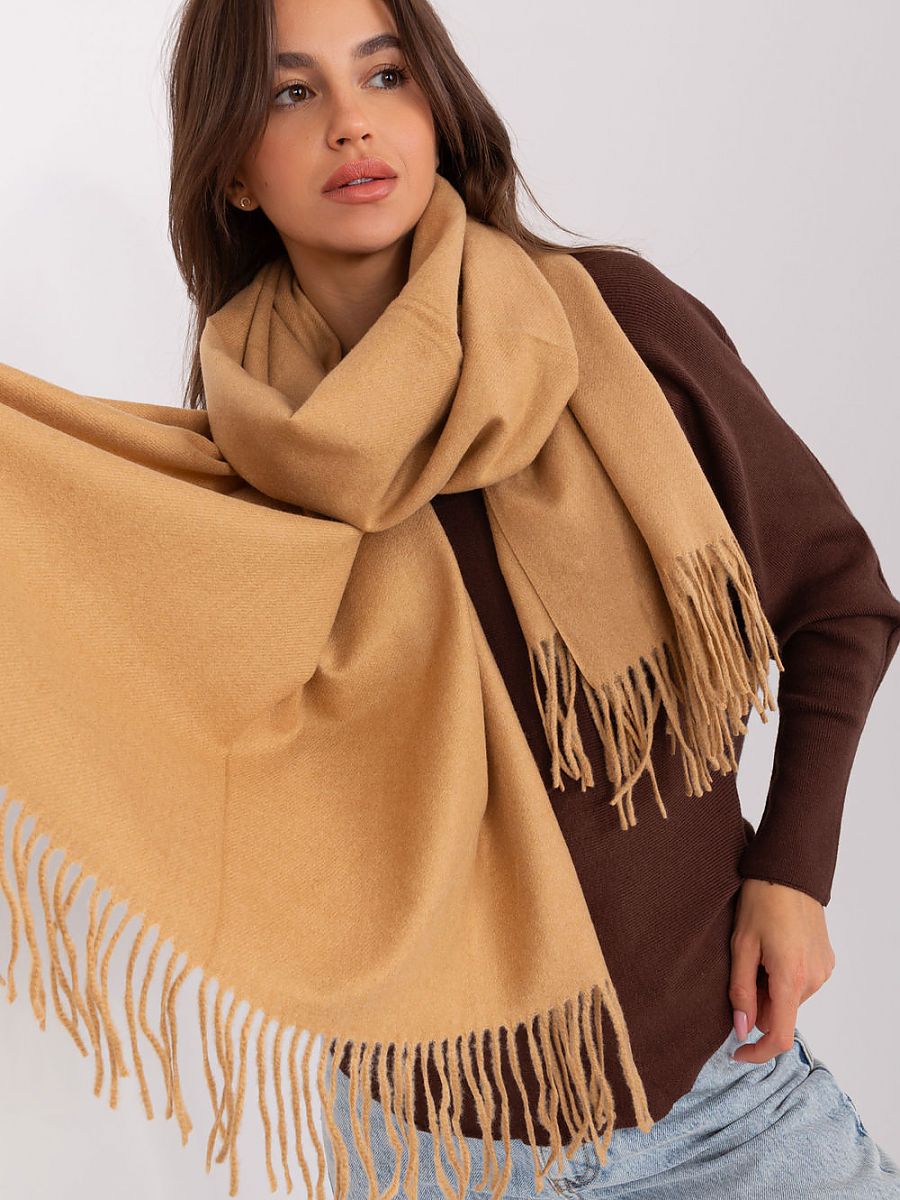 Shawl model 185892 AT