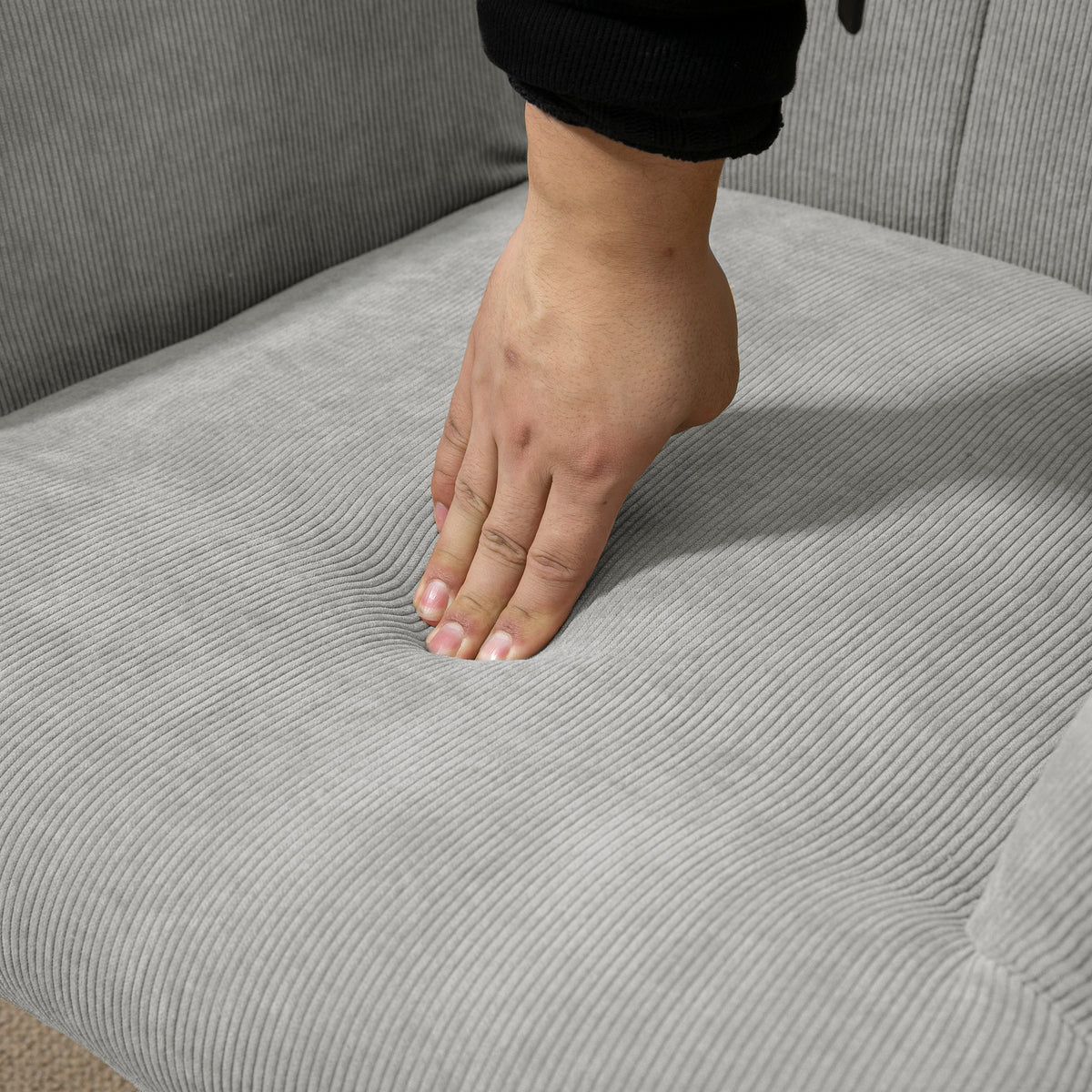 Fauteuil avec repose-pieds, dossier haut, pieds en bois et tissu aspect velours côtelé, pour salon chambre à coucher gris