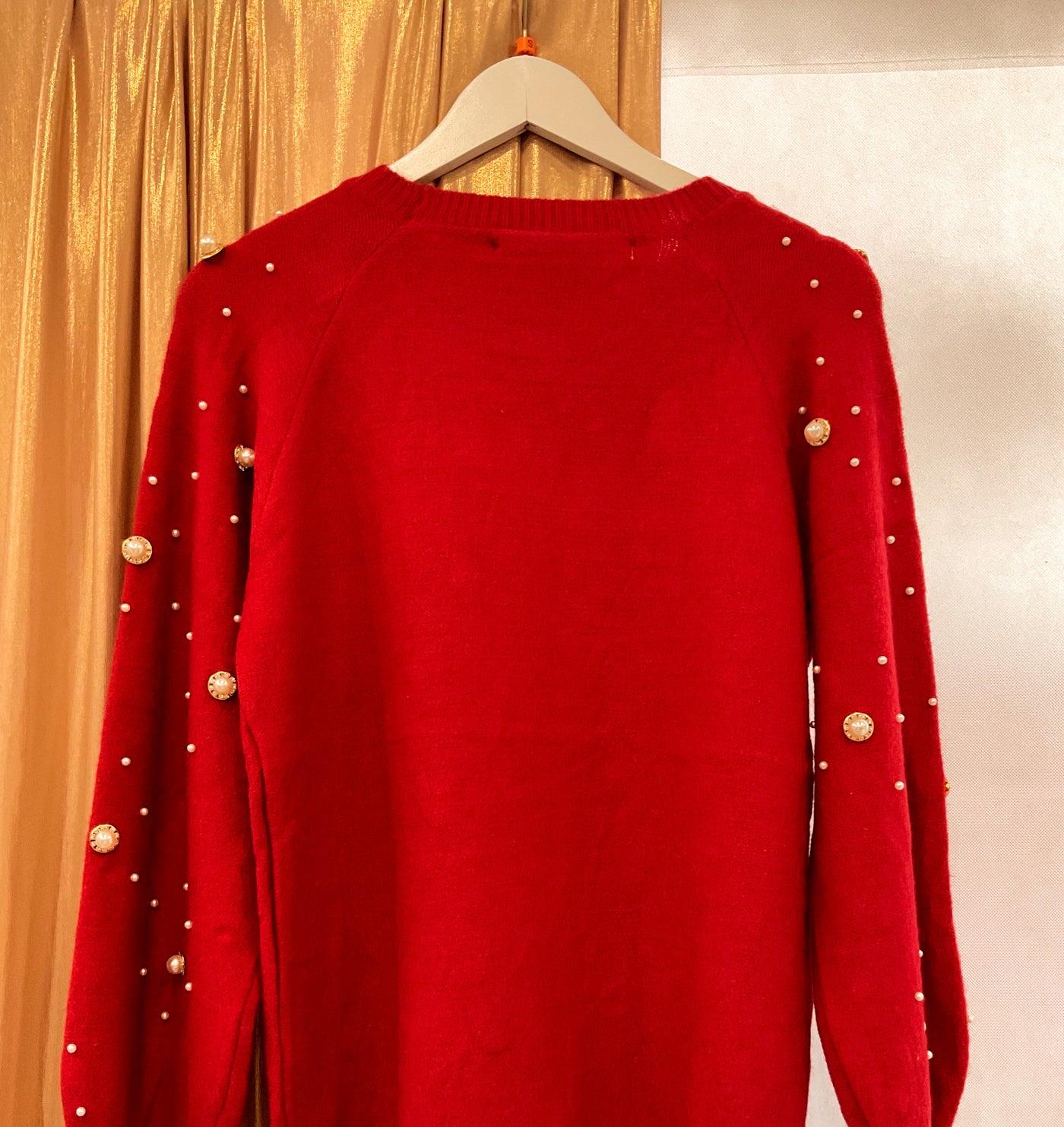 Sweater with Pearls