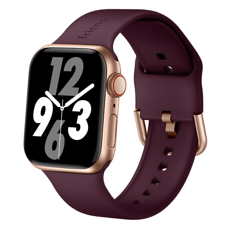 Bracelet en silicone bordeaux avec boucle moderne dorée - The Byron - Compatible avec l'Apple Watch de 38 mm à 41 mm